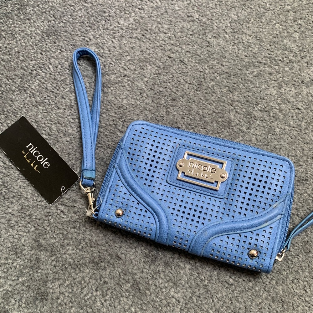 NEW Nicole wristlet